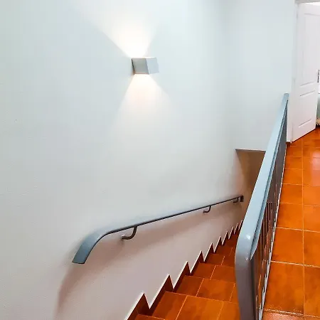 Flh Town House With Terrace & Rooftop Apartment