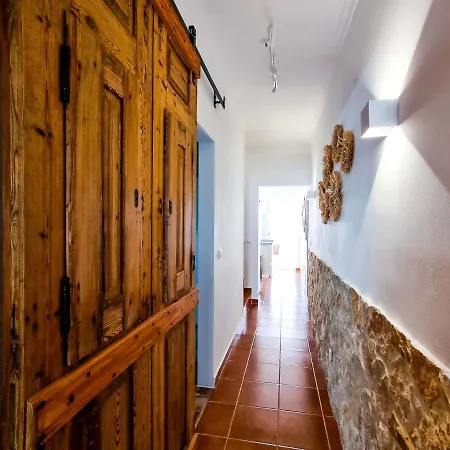 Flh Town House With Terrace & Rooftop Apartment