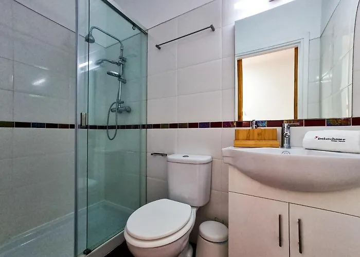 Flh Town House With Terrace & Rooftop شقة *